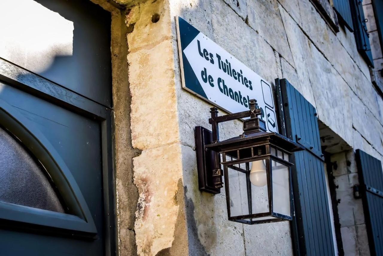 Les Tuileries De Chanteloup La Roche-Chalais Kültér fotó